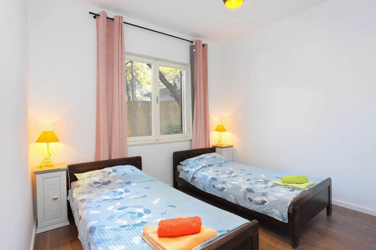 Apartments By The Sea Balica Rat, Omis - 1065 Esterno foto